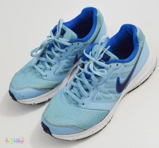 Nike kék sportcipő 40,5 Bth: 25cm 4-Hibátan
