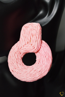 Ethereal rózsaszín fonott fülbevaló 6cm