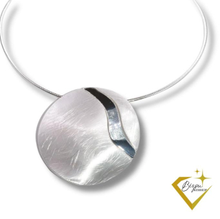 Ethereal ezüst színű kerek medálos nyaklánc